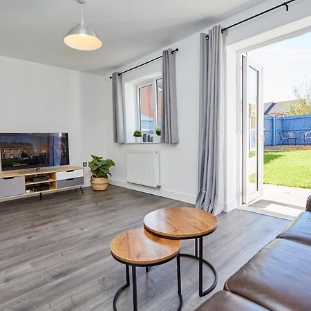 Cosy,Modern And Relaxing 3 Bedroom House With Parking Manchester Exteriér fotografie