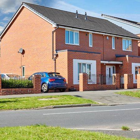Cosy,Modern And Relaxing 3 Bedroom House With Parking Manchester Exteriér fotografie